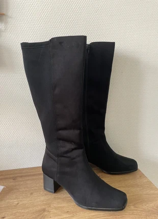 Bottes noires, marke: Boutique indépendante, zustand: Sehr gut, größe: 38, 10,00 €, 11,20 € inklusive Vinted-Käuferschutz