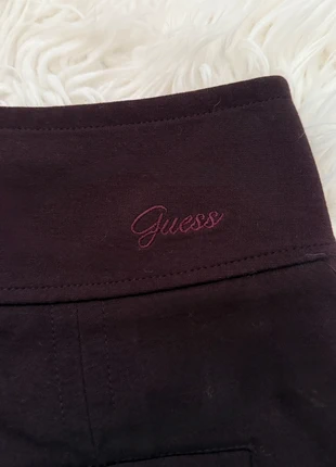 Vintage GUESS Rock, brand: GUESS, condizioni: Ottime, taglia: S / IT 40 / EU 36, €15.00, €16.45 include la Protezione acquisti