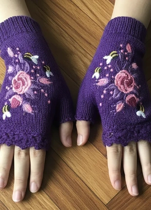 Gants sans doigts femme mitaines violet foncé – tricot chaud brodé fleurs – look bohème chic, marke: Elise&Co, zustand: Sehr gut, größe: Einheitsgröße, 22,99 €, 24,84 € inklusive Vinted-Käuferschutz