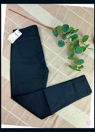 Pantalon femme neuf noir similicuir taille 50 jean femme neuf lot femme, zustand: Neu, mit Etikett, größe: 5XL / 50 / 22, 19,90 €, 21,60 € beinhaltet Vinted-Käuferschutz Pro