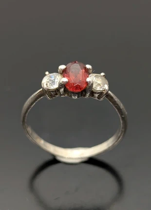 Bague en argent sertie d'une pierre rouge et de deux pierres blanches, état: Bon état, taille: 16,1 mm, 21,00 €, 22,75 € Protection acheteurs (Pro) incluse