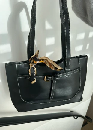 Black faux leather shoulder bag-Handbag Uni bag-trending winter bag, brand: Vintage Dressing, condizioni: Nuovo senza cartellino, €10.00, €11.20 include la Protezione acquisti