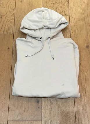Pull beige Uniqlo, marke: Uniqlo, zustand: Sehr gut, größe: S, 12,00 €, 13,30 € inklusive Vinted-Käuferschutz