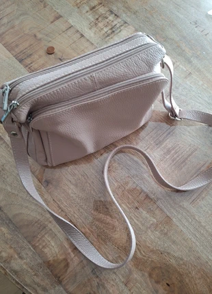 Handtas, brand: The Genuine Leather, condizioni: Ottime, €10.00, €11.20 include la Protezione acquisti