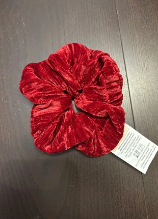 Chouchou Sézane, marque: Sézane, état: Neuf avec étiquette, 5,00 €, 5,95 € Protection acheteurs incluse