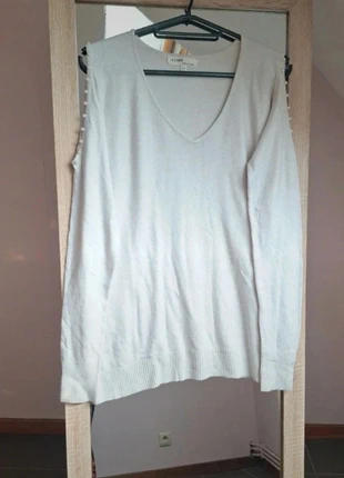 🍀 Pull épaules dénudée avec perles🍀 Col V crème Taille Unique En très bon état 🍀, marque: VCode, état: Très bon état, taille: Taille unique, 3,00 €, 3,85 € Protection acheteurs incluse