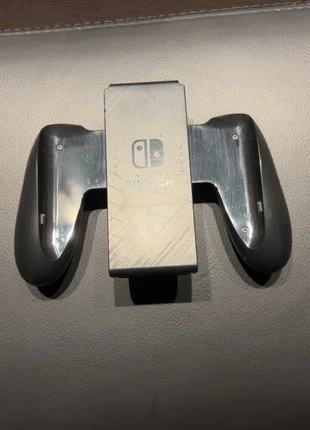Support pour joycon Nintendo switch, marque: Nintendo, état: Bon état, 3,00 €, 3,85 € Protection acheteurs incluse