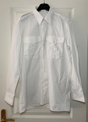 Chemise blanche Leo Minor, marque: Leo Minor, état: Neuf sans étiquette, taille: M, 5,00 €, 5,95 € Protection acheteurs incluse