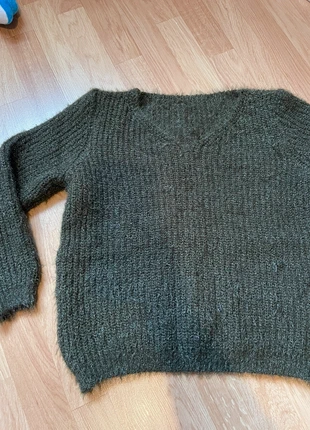 pull kaki col V, marque: Unique, état: Très bon état, taille: S / 36 / 8, 10,00 €, 11,20 € Protection acheteurs incluse