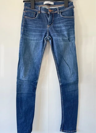 Zara Blue Denim Jeans Hose Trousers Pants Slimfit Trafaluc 34 Blau, brand: Zara, condizioni: Buone, taglia: XS / IT 38 / EU 34, €4.00, €4.90 include la Protezione acquisti