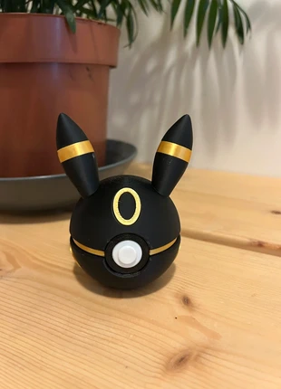 Pokeball Noctali impression 3D, brand: Fait-Maison, condizioni: Nuovo senza cartellino, €15.00, €16.45 include la Protezione acquisti