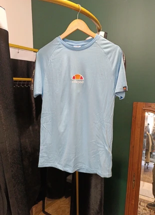 T-shirt ellesse Taille xs, brand: Ellesse, condition: New with tags, size: XS, €17.00, €18.55 includes Buyer Protection