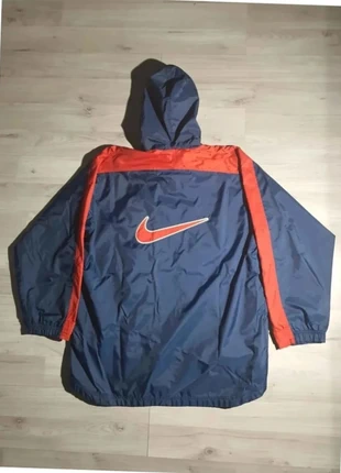 K-way nike/veste imperméable nike vintage logo bordé taille L, marque: Nike, état: Très bon état, taille: L, 35,00 €, 37,45 € Protection acheteurs incluse