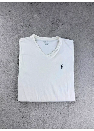 T-shirt Ralph Lauren col V blanc coton taille M, brand: Ralph Lauren, condizioni: Ottime, taglia: M, €16.00, €17.50 include la Protezione acquisti