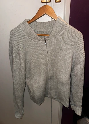 Gilet avec fermeture gris, taille L, en parfait état, marca: Shein, estado: Muy bueno, tamaño: L / 40 / 12, 8,00 €, 9,10 € Protección al comprador incluida