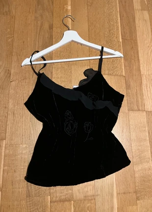 Vintage Samt Cami Top Schwarz – Y2K / Coquette / 2000s -Größe S-XS, marke: Vintage Dressing, zustand: Sehr gut, größe: XS / 34 / 6, 7,00 €, 8,05 € inklusive Vinted-Käuferschutz