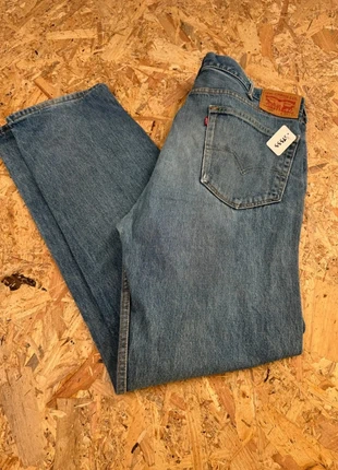 S1333 Jean Levis 505 W38 L34 Bleu clair, marke: Levi's, zustand: Sehr gut, größe: W38 | DE 54, 29,99 €, 32,19 € beinhaltet Vinted-Käuferschutz Pro