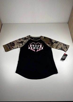 Haut sport femme neuf under armour fitness, brand: Under Armour, condizioni: Nuovo con cartellino, €25.00, €26.95 include la Protezione acquisti Pro