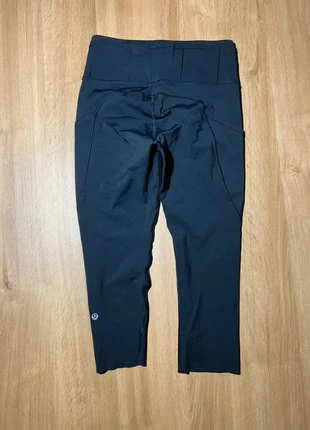 Lululemon legging noir taille 6 femme poches capri running yoga fitness respirant stretch, marque: Lululemon, état: Très bon état, taille: S / 36 / 8, 20,00 €, 21,70 € Protection acheteurs incluse