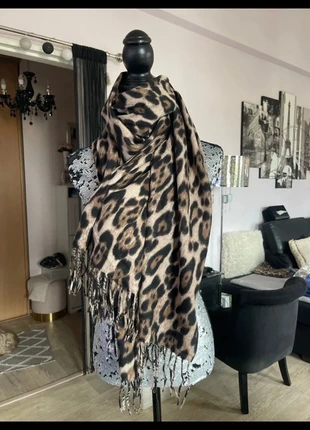 Écharpe femme, marque: sans, état: Neuf sans étiquette, 13,00 €, 14,35 € Protection acheteurs incluse