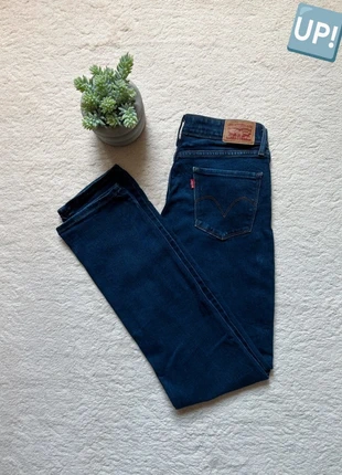 Pantalon jean Levi’s 58575 vintage 00’s - Bleu marine - Mid Rise Skinny - 30x32 (FR40), marque: Levi's, état: Très bon état, taille: L / 40 / 12, 29,90 €, 32,10 € Protection acheteurs (Pro) incluse
