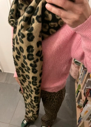 Écharpe léopard pinkie, marque: Pinkie, état: Très bon état, 5,00 €, 5,95 € Protection acheteurs incluse