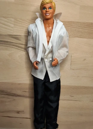 Barbie Ken Costume Ball 1990, marca: Barbie, estado: Bueno, tamaño: De hasta 1 mes / 50 cm, 6,00 €, 7,00 € Protección al comprador incluida