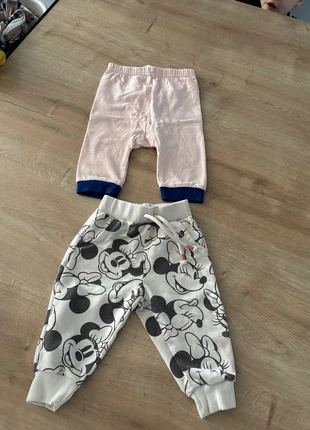 Jogging 12 mois, brand: Disney, condition: Very good, size: 9-12 months / 74 cm, €3.00, €3.85 includes Buyer Protection