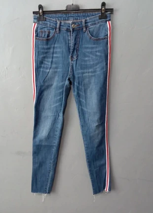 Jean sport avec bandes latérales - Taille S (ref297), état: Très bon état, taille: S / 36 / 8, 5,90 €, 6,90 € Protection acheteurs incluse