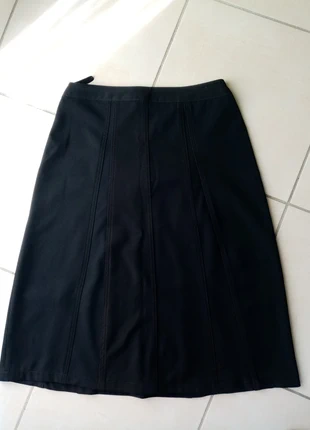 Jupe noire, marque: Jacqueline Riu, état: Très bon état, taille: S / 36 / 8, 7,00 €, 8,05 € Protection acheteurs incluse