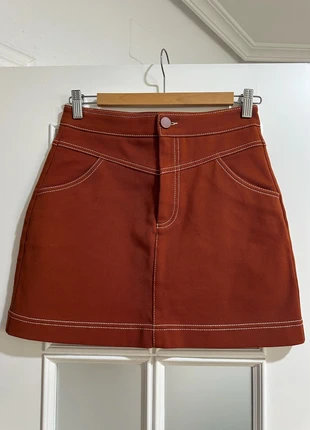Falda corta color teja de Zara, marque: Zara, état: Neuf sans étiquette, taille: S / 36 / 8, 8,00 €, 9,10 € Protection acheteurs incluse