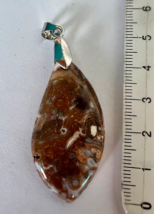 Pendentif pierre naturelle, marque: Pierre, état: Très bon état, 3,00 €, 3,85 € Protection acheteurs incluse