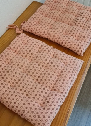 2 galettes de chaise, marca: Inconnu, estado: Bueno, tamaño: 40 x 40 cm, 4,00 €, 4,90 € Protección al comprador incluida