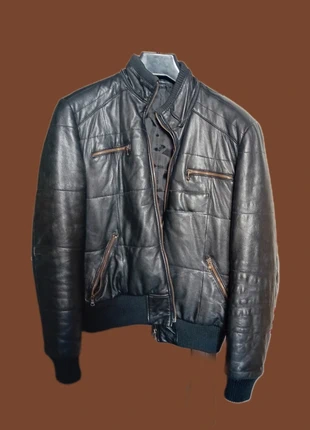Vintage leather biker jacket, marque: Vintage Dressing, état: Très bon état, taille: M, 30,00 €, 32,20 € Protection acheteurs incluse