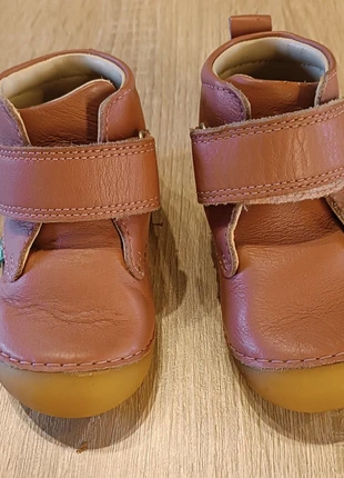 Chaussures fille kickers, marque: Kickers, état: Très bon état, taille: 21, 7,00 €, 8,05 € Protection acheteurs incluse