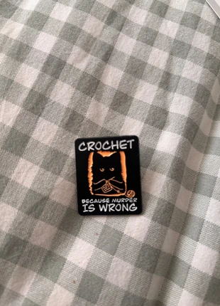 Pins / Broche en Métal sur le thème du crochet avec chat noir, marque: NO LABEL, état: Neuf sans étiquette, 3,00 €, 3,85 € Protection acheteurs incluse