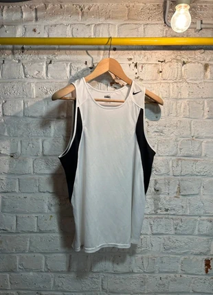 Debardeur Sport Fit Dry - Nike - L - Blanc / Noir, marca: Nike, estado: Muito bom, tamanho: L, €3.60, €4.48 inclui Proteção do Comprador