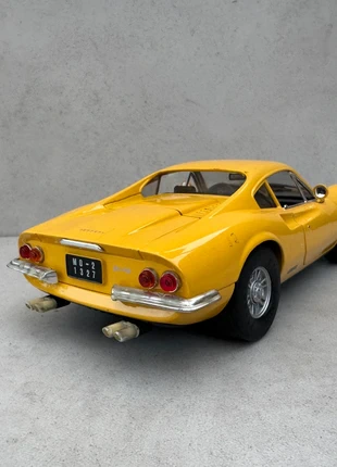 1/18 Anson Ferrari dino 246 gt yellow, merk: Yellow, staat: Heel goed, maat: Universeel, € 49,00, € 52,15 inclusief Kopersbescherming Pro