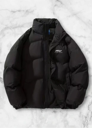 Doudoune noire matelassée taille M style streetwear Y2K vintage, marca: y2k, estado: Muito bom, tamanho: M, €60.00, €63.70 inclui Proteção do Comprador Pro