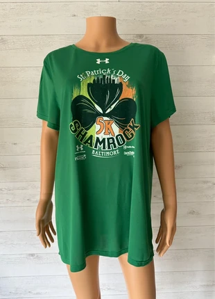 T-shirt de Sport Under Armour Vert Taille 2XL, marke: Under Armour, zustand: Sehr gut, größe: XXL / 44 / 16, 9,90 €, 11,10 € inklusive Vinted-Käuferschutz