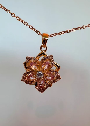 Trendy ketting Susan V, merk: Boutiek, staat: Nieuw zonder prijskaartje, € 5,99, € 6,99 inclusief Kopersbescherming Pro