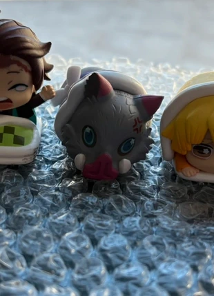 Figurine Demon Slayer, marque: Demon Slayer, état: Très bon état, 20,00 €, 21,70 € Protection acheteurs incluse