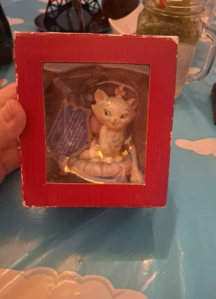 Marie, marque: Showcase, état: Comme neuf, 12,00 €, 13,30 € Protection acheteurs incluse