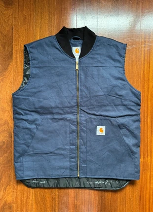 Carhartt Rework Navy Blue Vest Size S, brand: Carhartt, condizioni: Ottime, taglia: S, €42.99, €45.84 include la Protezione acquisti