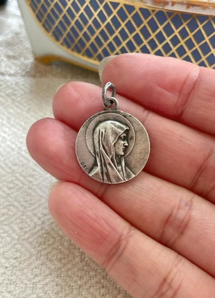 Médaille pendentif antique religieuse argent 800., marke: argent 800 religieuse, zustand: Sehr gut, 35,00 €, 37,45 € inklusive Vinted-Käuferschutz
