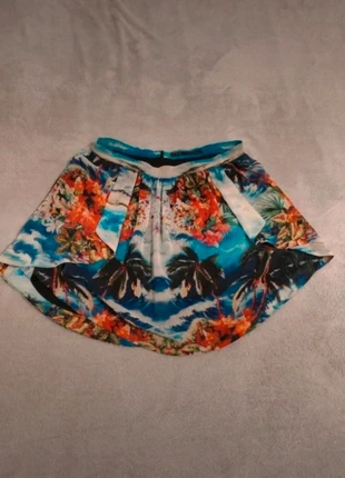 🌹 Jupe colorée Zara taille M., marke: Zara, zustand: Sehr gut, größe: M / 38 / 10, 6,00 €, 7,00 € inklusive Vinted-Käuferschutz