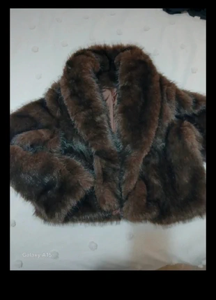 Veste fausse fourrure inspi zara M, marca: Zara, estado: Novo sem etiquetas, tamanho: M / 38 / 10, €43.00, €45.85 inclui Proteção do Comprador