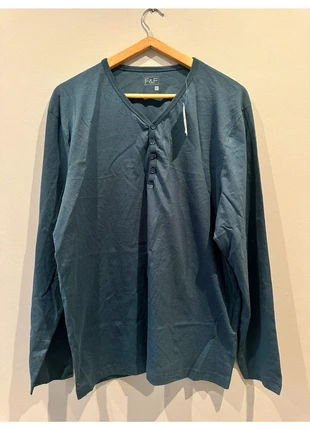 2. Camiseta azul con botones f&f(Talla L), marque: F&F, état: Neuf avec étiquette, taille: L, 13,00 €, 14,35 € Protection acheteurs incluse
