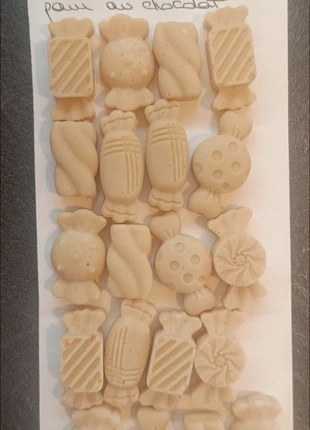 Fondants parfumés bonbons senteur pain au chocolat, marque: Fait Main, état: Neuf sans étiquette, 4,50 €, 5,43 € Protection acheteurs incluse