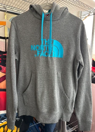 The North Face originale, marque: The North Face, état: Très bon état, taille: S / 36 / 8, 39,99 €, 42,69 € Protection acheteurs incluse